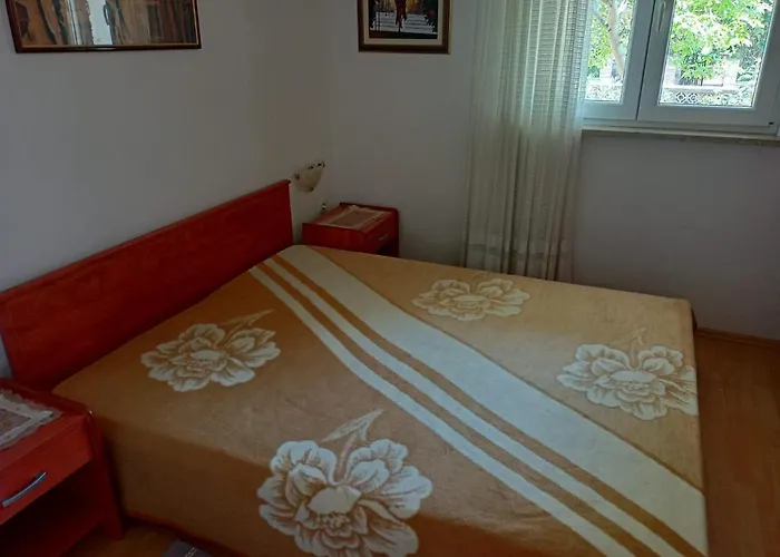 Marko Apartment *